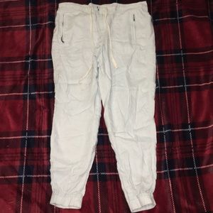 Lou and Grey Linen Pants with Fitted Ankles